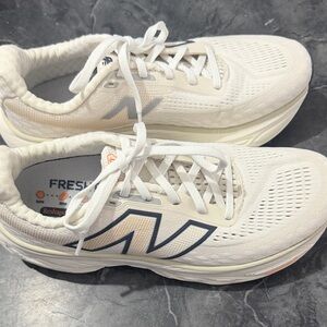 New Balance 1080 v14